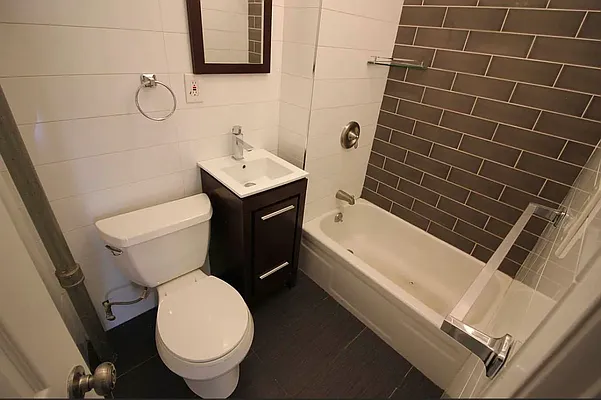 Rented by Heritage Realty LLC | media 5