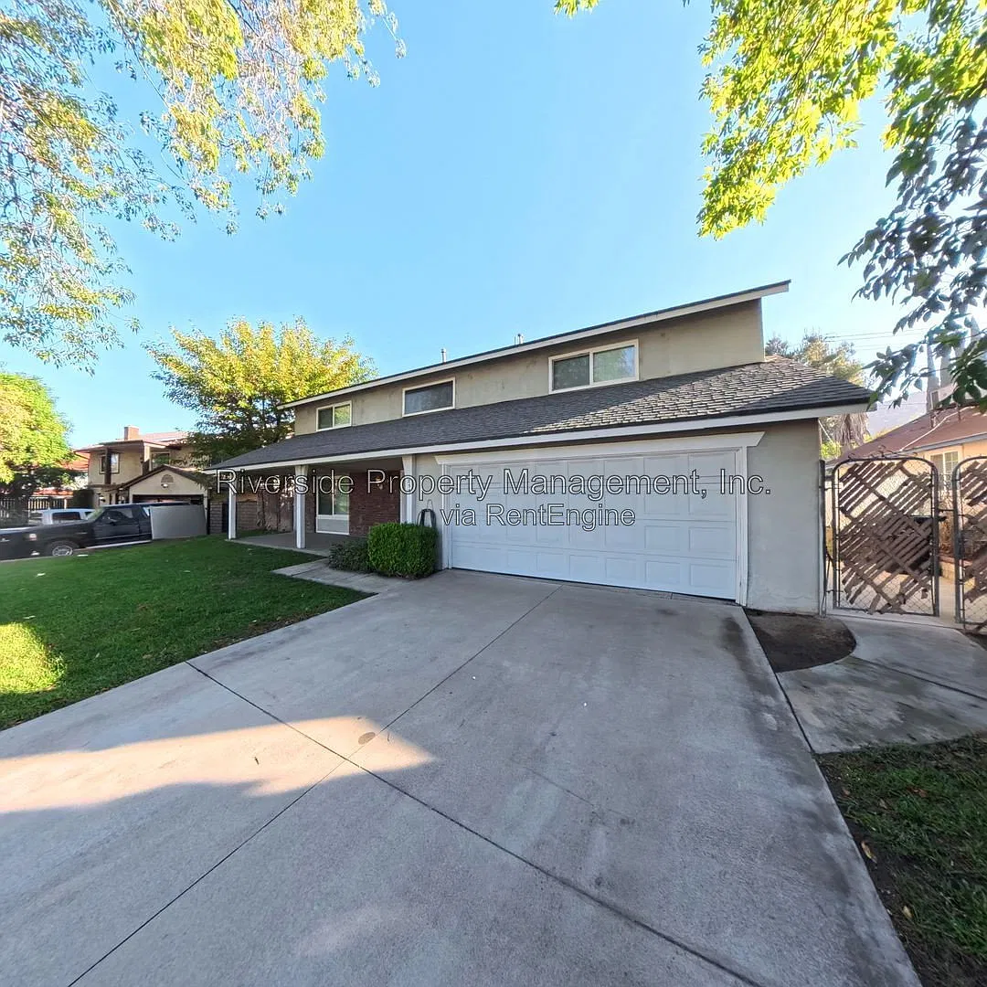 4 bed, 2.5 bath, 2202 sqft, $3,295 — Photo 2