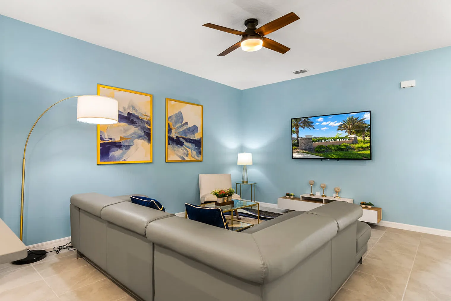 4 bed, 4.0 bath, 2292 sqft, $2,927 — Photo 2