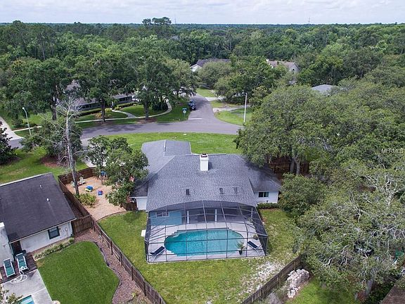 3rd image of 619 Mourning Dove Cir