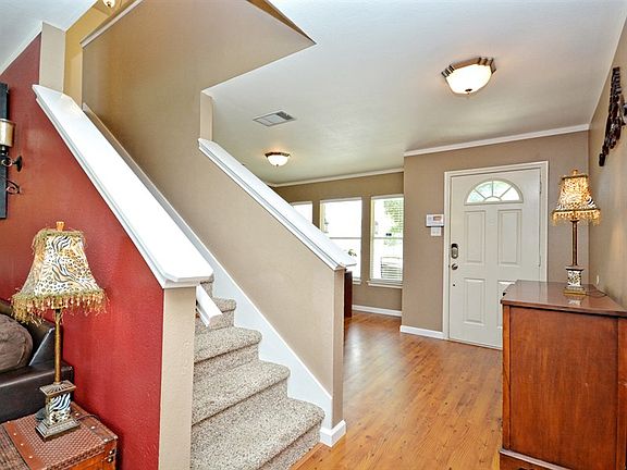 5th image of 2230 Georgian Dr