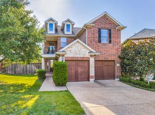 1002 Kaylie St, Grand Prairie, TX 75052