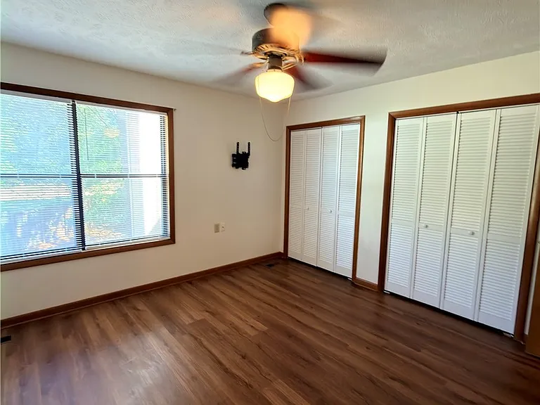 1276 N Forest Dr — Photo 13