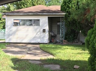 1617 Allen Genoa Rd, Pasadena, TX 77502