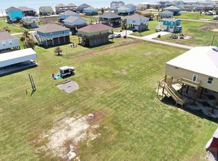 855 East Rd, Crystal Beach, TX 77650