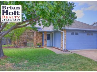 1517 Raleigh Dr, Carrollton, TX 75007