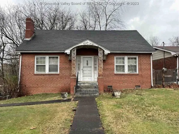 403 Washington Ave N, Dunbar, WV 25064