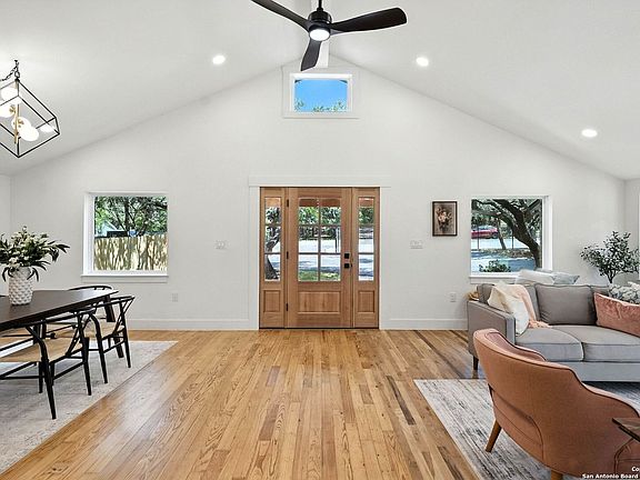 5th image of 8618 Indian Hills