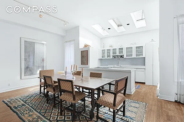 Rented by Compass | media 11