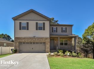 817 Lake Chase, Fairburn, GA 30213