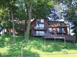 55665 Indian Trl, Eau Claire, MI 49111