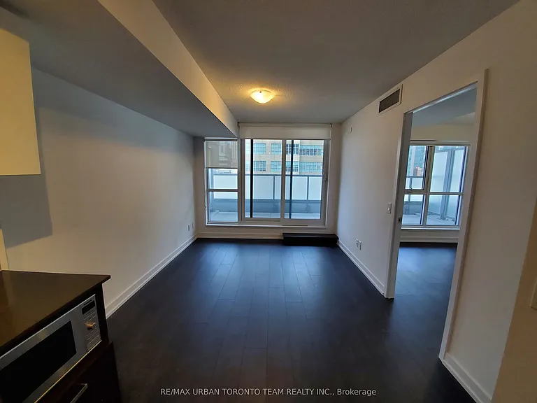 125 Redpath Ave #308 — Photo 7
