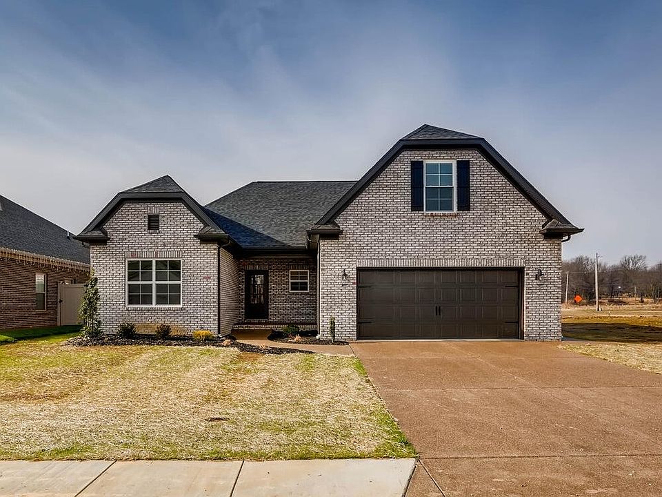 1st image of 3535 Forestdale Dr
