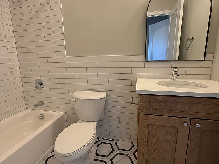 38 Shaw Ave #2 — Photo 12