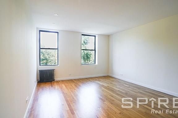 4th image of 552 W 186th St APT 4