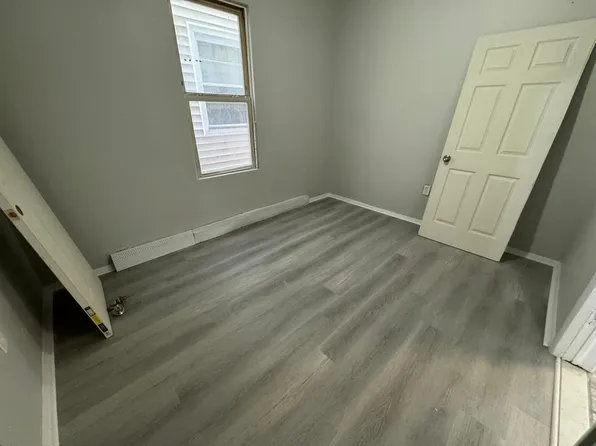 272 Grant Ave #2, Jersey City, NJ 07305