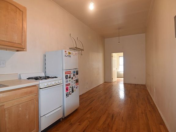 2nd image of 293 N 7th St #3L