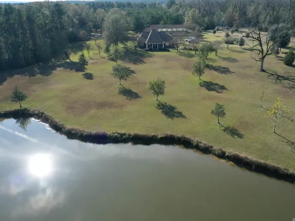 8924 Peterson Rd, Saint Francisville, LA 70775