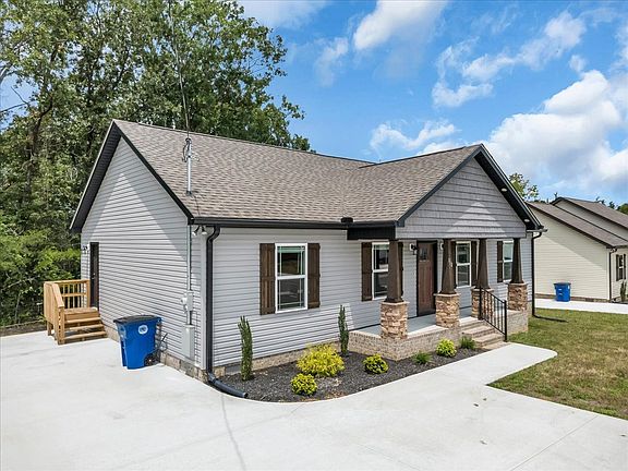 4th image of 112 Demombreum Cir Lot 20