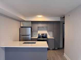 283 Saint Andrew St #5, Ottawa, ON K1N5G8