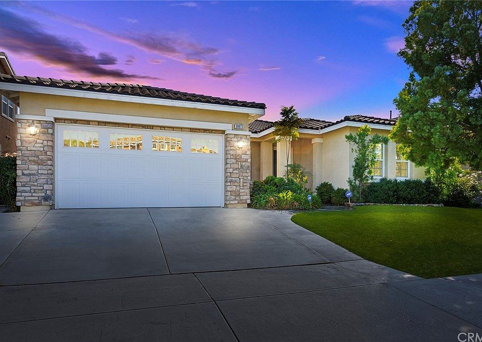 1st image of 30873 Sonia Ln