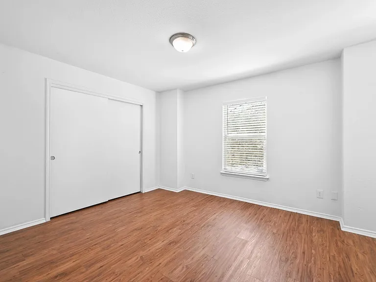 13520 Alysheba Dr — Photo 8