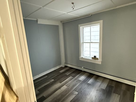 2nd image of 5 Gray St #1