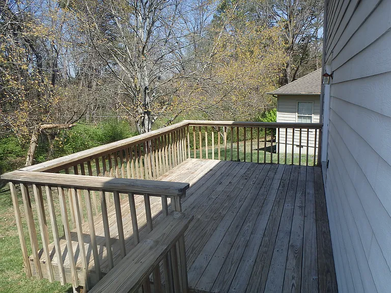 831 Claybrook Ct — Photo 4