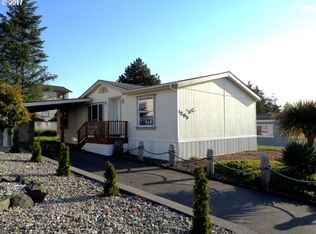 105 Marino Dr, Coos Bay, OR 97420