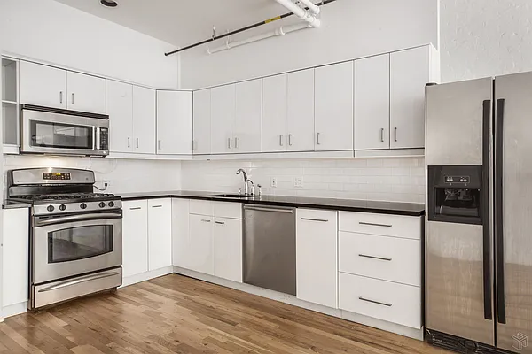 Rented by Halstead Real Estate | media 10