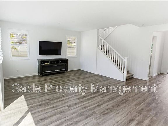 4th image of 28817 Sedge Ln