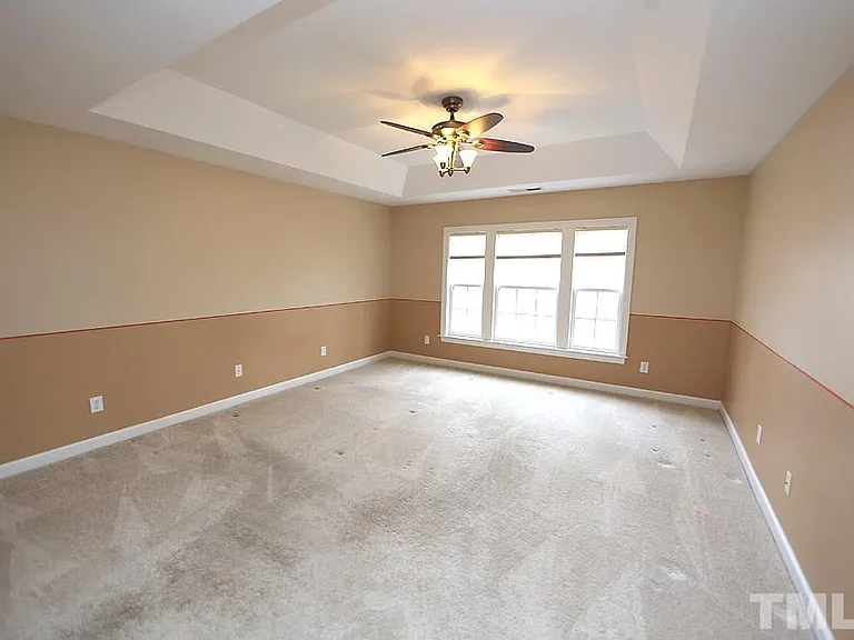 507 Bartlett Cir — Photo 8