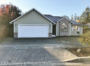 8711 NE Sebastian Dr, Olympia, WA 98516