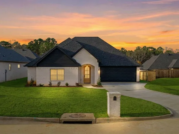 3809 Suren Way, Longview, TX 75605