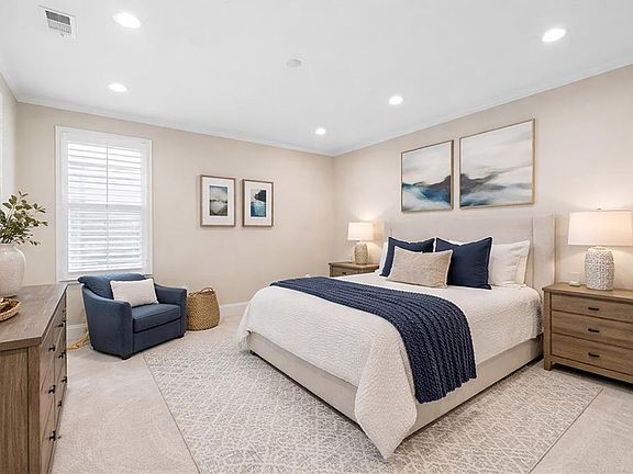 4th image of 4024 Great Pine Dr