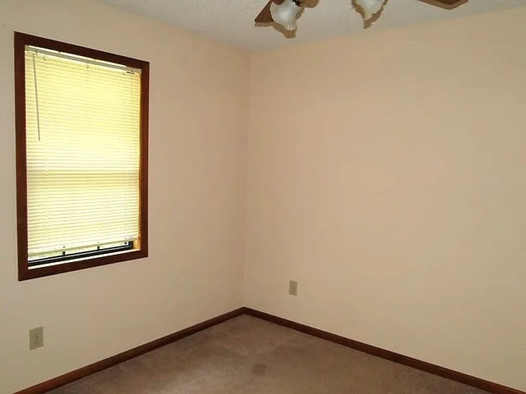 103 Hunters Gln — Photo 18
