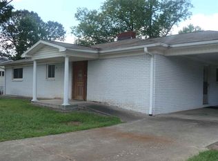 2128 Northwest Blvd, Newton, NC 28658