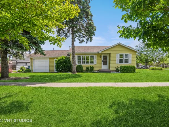 8559 S Lockwood Ave, Burbank, IL 60459