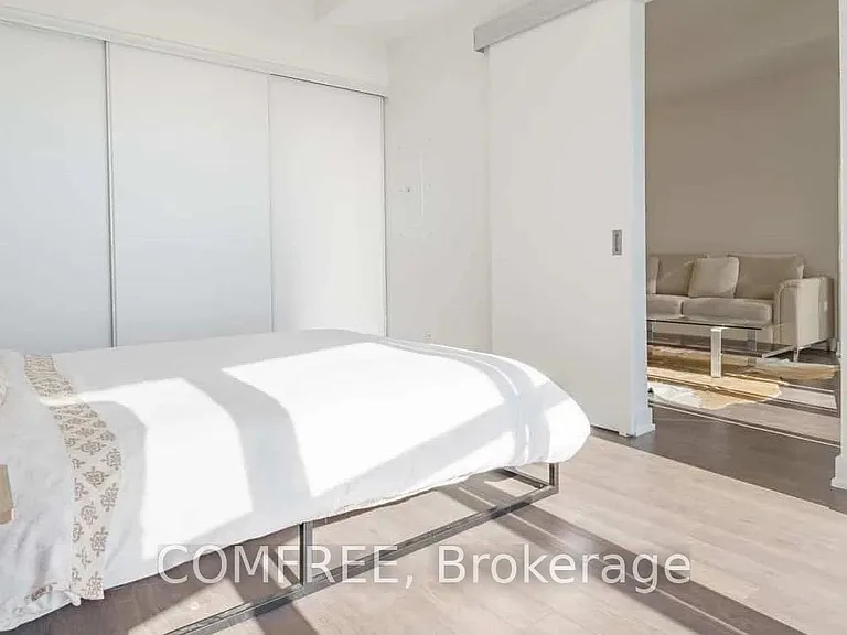 30 Ordnance St #1112 — Photo 10