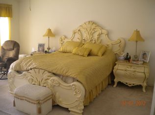 8332 Spring Arts Ave, Las Vegas, NV 89129