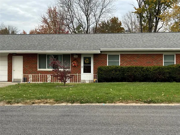 108 Dana Dr, Collinsville, IL 62234