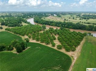 6423 Fm 155, La Grange, TX 78945