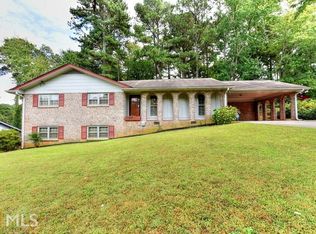 6168 Tracy Valley Dr, Norcross, GA 30093