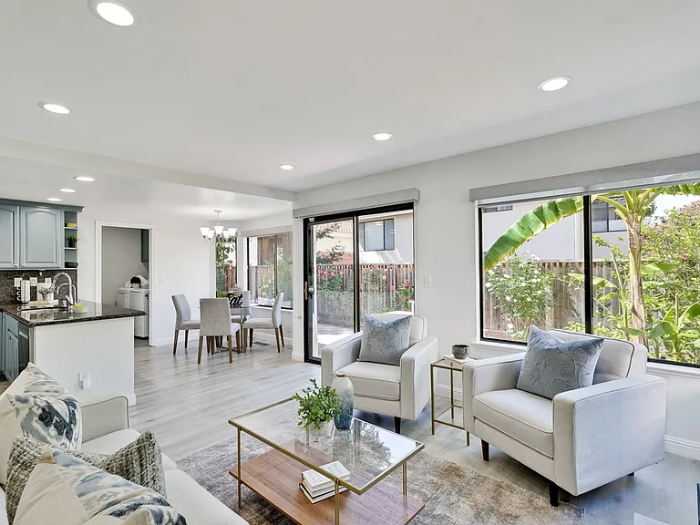 43382 Livermore Cmn — Photo 27