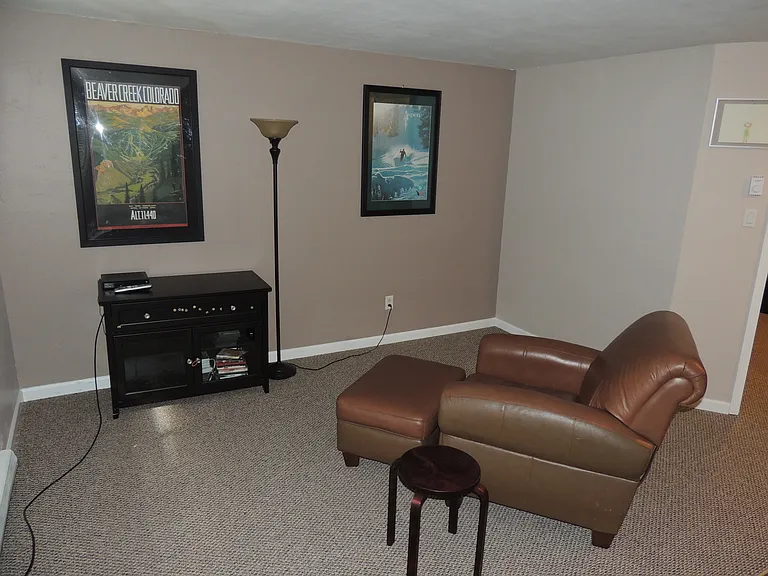 396 Cove Blvd #13 — Photo 3