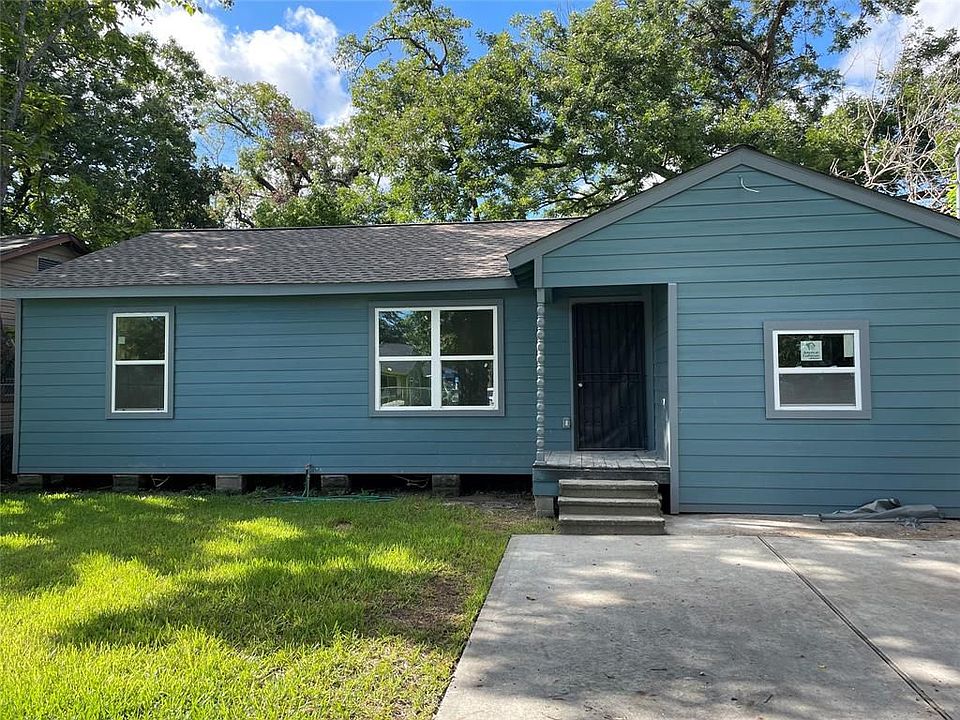 1st image of 8166 Oak Knoll Ln