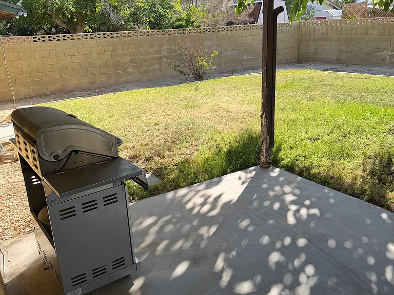 1019 Scott St — Photo 25