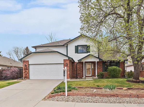 2428 Maplewood Circle W, Longmont, CO 80503