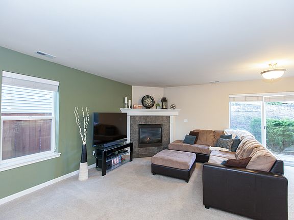 3rd image of 2132 119th Dr SE