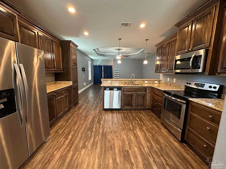 841 Oak Aly — Photo 4